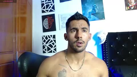 Roman online show from May 12, 9:01 pm