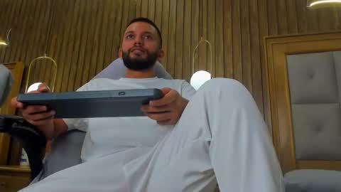 Romeo Bossi online show from March 26, 12:09 pm