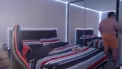 rompecorazones856235 online show from November 25, 9:22 am