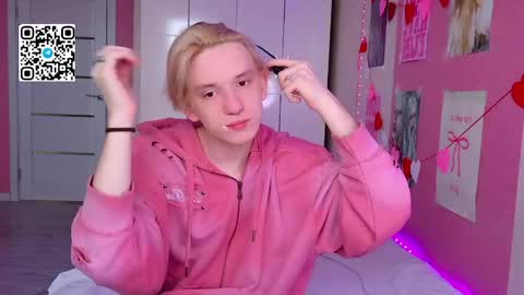 Ron online show from April 19, 4:34 am