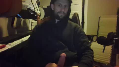 ronniejohnston13 online show from April 5, 3:25 am