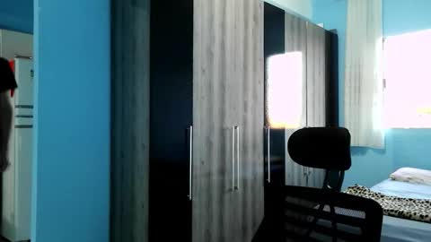 ronny online show from March 2, 9:22 pm