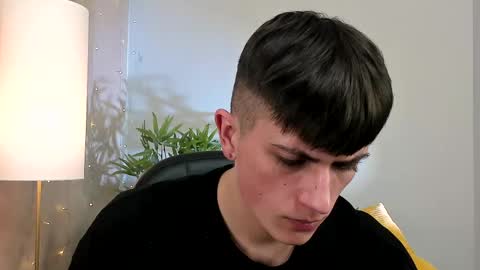 Rony online show from March 18, 9:40 pm