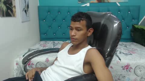 Snapshot of rory_castro chatting on September 29, 11:00 pm RORY CASTRO online show from September 29, 11:00 pm