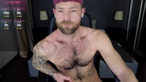 Snapshot of roryreed chatting on December 22, 11:44 am Rory Reed online show from December 22, 11:44 am