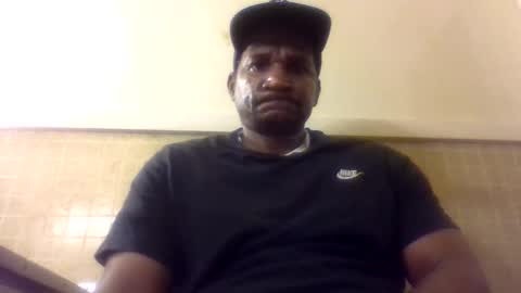 Roshun Haynes online show from May 5, 5:09 am