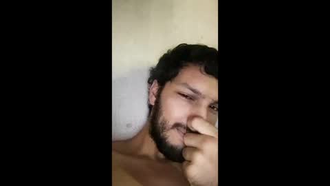 Snapshot of roskof69 chatting on January 5, 9:36 pm Ribuu online show from January 5, 9:36 pm