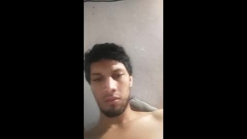 Snapshot of roskof69 chatting on December 9, 6:34 am Ribuu online show from December 9, 6:34 am