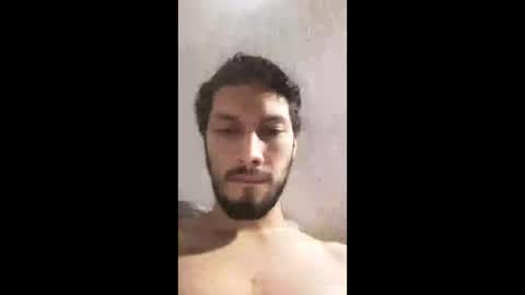 Snapshot of roskof69 chatting on December 29, 7:06 am Ribuu online show from December 29, 7:06 am