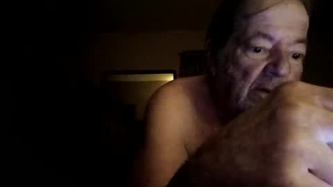 Snapshot of rotorranch chatting on September 23, 2:11 am rotorranch online show from September 23, 2:11 am