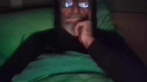 Snapshot of routi chatting on March 6, 10:26 pm routi97 online show from March 6, 10:26 pm