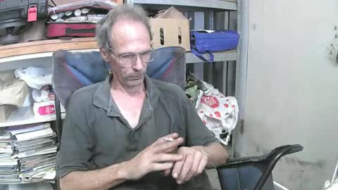 Snapshot of rover_ chatting on February 7, 5:10 am rover_ online show from February 7, 5:10 am