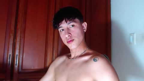Snapshot of rowanboy23 chatting on September 9, 12:10 am rowanboy23 online show from September 9, 12:10 am