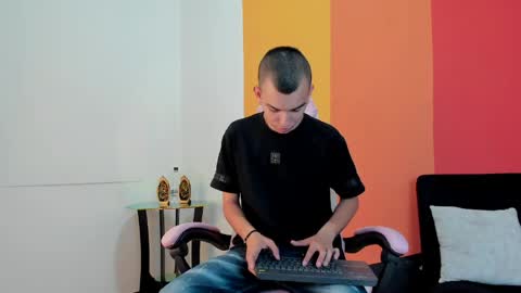 Rowan online show from April 20, 6:32 pm