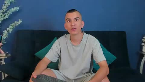 Rowan online show from August 7, 7:42 pm