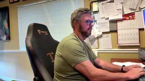 rowdypete787 online show from November 16, 5:37 pm