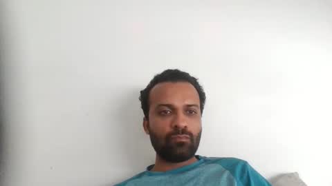 roy018 online show from March 27, 5:55 am