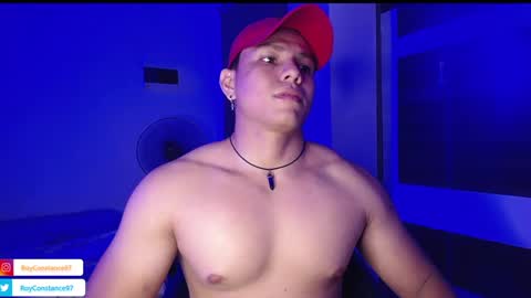 Snapshot of roy__constance chatting on December 4, 3:59 am Roy Constance online show from December 4, 3:59 am