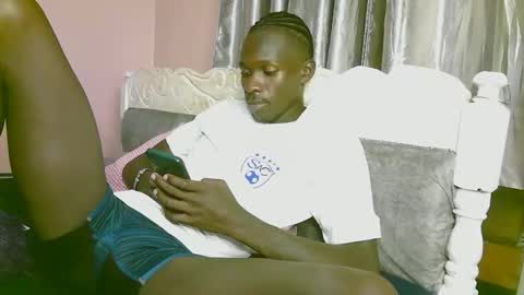 royalty254 online show from March 28, 7:14 pm