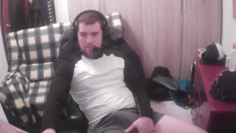 royer04 online show from February 13, 11:54 pm