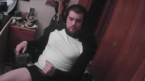 royer04 online show from January 31, 11:14 pm