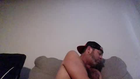 Snapshot of rubbingoneout714 chatting on September 29, 11:33 pm rubbingoneout714 online show from September 29, 11:33 pm