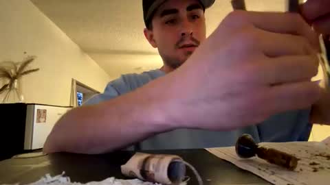 rubenzaragosa09 online show from April 5, 2:30 am