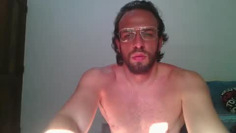 Snapshot of rubio121 chatting on October 9, 8:25 pm rubio121 online show from October 9, 8:25 pm