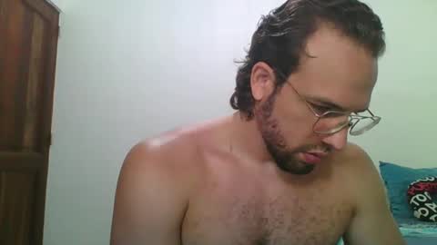 Snapshot of rubio121 chatting on October 20, 1:48 pm rubio121 online show from October 20, 1:48 pm