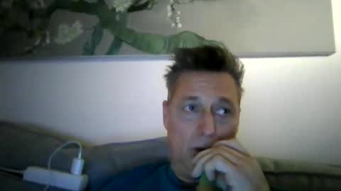 Snapshot of rudeski chatting on January 22, 4:23 pm rudeski online show from January 22, 4:23 pm