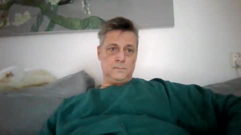 Snapshot of rudeski chatting on February 10, 4:04 pm rudeski online show from February 10, 4:04 pm