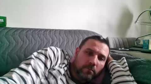 rul3ssuck online show from February 3, 8:41 am