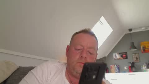 Snapshot of runepetter chatting on September 13, 2:07 pm bignorwegian online show from September 13, 2:07 pm