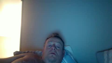 Snapshot of runepetter chatting on January 2, 8:49 am bignorwegian online show from January 2, 8:49 am
