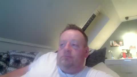 Snapshot of runepetter chatting on February 23, 9:14 pm bignorwegian online show from February 23, 9:14 pm