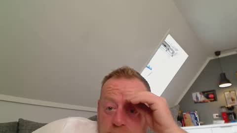 Snapshot of runepetter chatting on September 14, 3:58 pm bignorwegian online show from September 14, 3:58 pm
