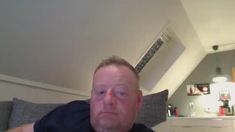 Snapshot of runepetter chatting on September 11, 8:30 pm bignorwegian online show from September 11, 8:30 pm