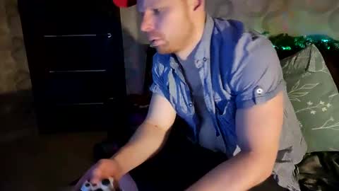 Mike online show from December 2, 8:34 pm