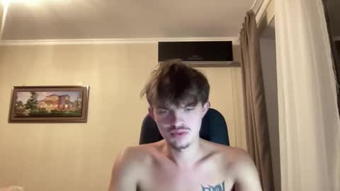 russianbig_one online show from March 14, 7:10 pm