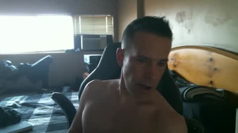 Snapshot of rustic_cuse_777 chatting on October 18, 8:25 pm rustic_cuse_777 online show from October 18, 8:25 pm