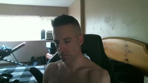 Snapshot of rustic_cuse_777 chatting on October 29, 3:48 pm rustic_cuse_777 online show from October 29, 3:48 pm