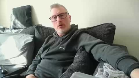 Snapshot of rusty69x chatting on March 2, 11:41 am rusty69x online show from March 2, 11:41 am