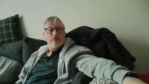 Snapshot of rusty69x chatting on December 29, 9:28 am rusty69x online show from December 29, 9:28 am