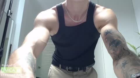 MillionDollarGuy online show from April 27, 2:52 am