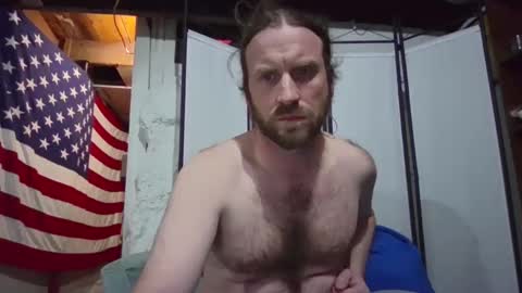 rwb1982 online show from April 17, 11:46 am