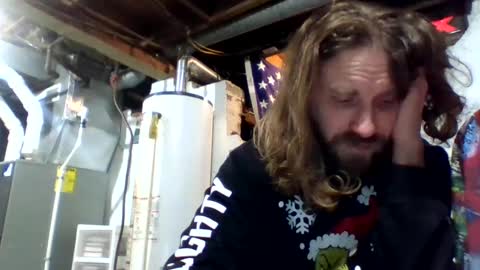 Snapshot of rwb1982 chatting on December 21, 1:04 am rwb1982 online show from December 21, 1:04 am