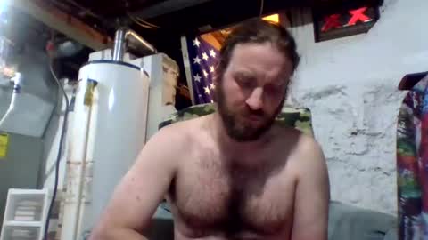 Snapshot of rwb1982 chatting on December 18, 1:37 am rwb1982 online show from December 18, 1:37 am
