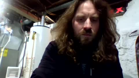 Snapshot of rwb1982 chatting on December 23, 12:25 am rwb1982 online show from December 23, 12:25 am