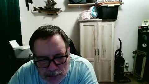 rwzar_1965 online show from May 2, 12:46 am