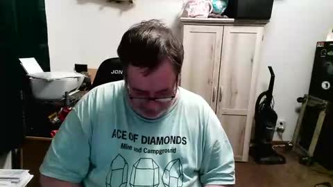 rwzar_1965 online show from May 3, 6:49 am